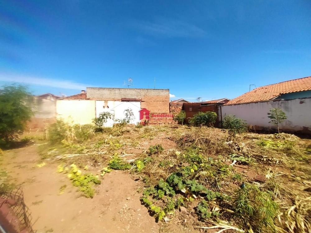 Alugar Terreno / Padrão em Mococa R$ 2.500,00 - Foto 3