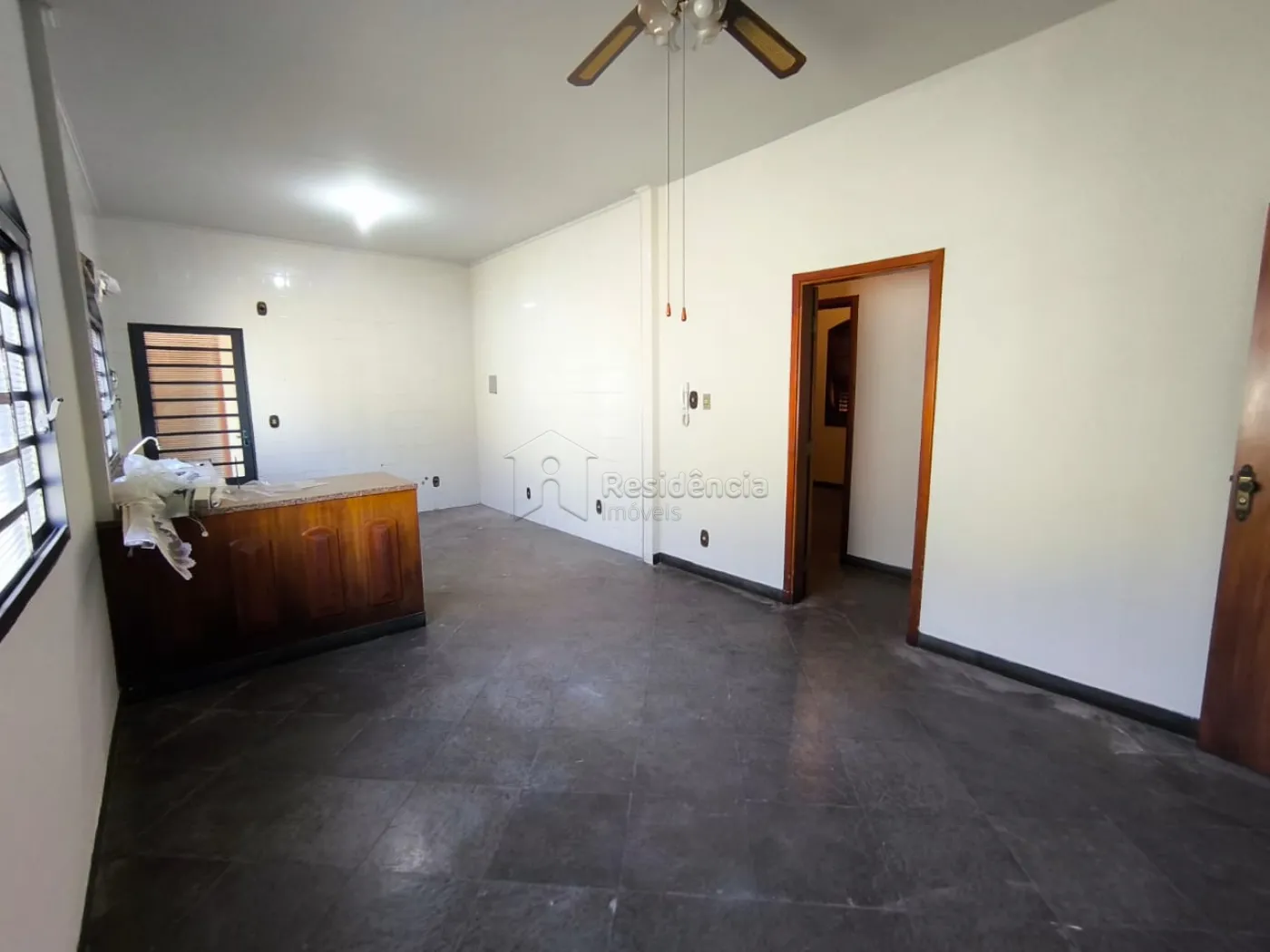 Alugar Casa / Padrão em Mococa R$ 3.000,00 - Foto 16