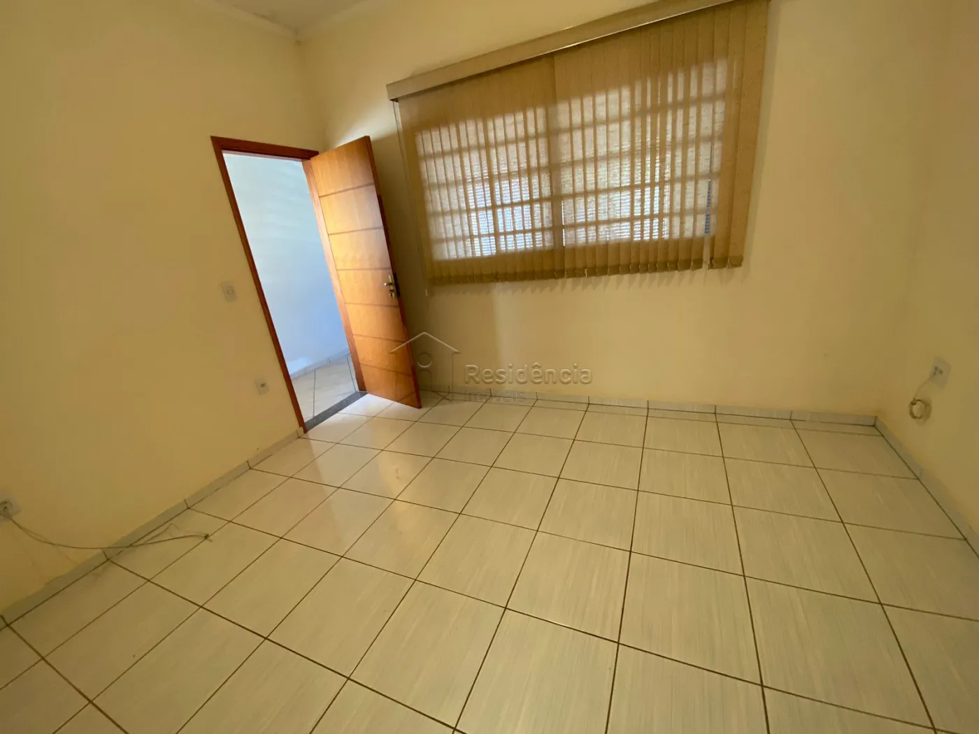 Alugar Casa / Padrão em Mococa R$ 1.350,00 - Foto 3