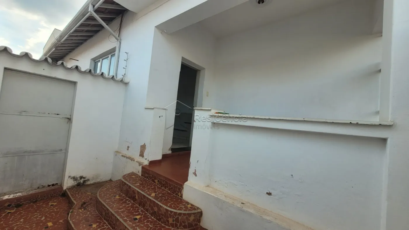 Comprar Casa / Padrão em Mococa R$ 300.000,00 - Foto 1