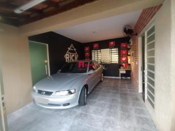 Casa a venda, 04 dormitórios, 01 suíte - Conjunto Habitacional Luiz Fernandes Dias - Mococa (SP).