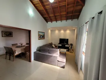 Alugar Casa / Padrão em Mococa. apenas R$ 800.000,00