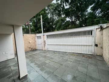 Casa com 3 dormitorios para locação no Jardim Morro Azul em Mococa/SP