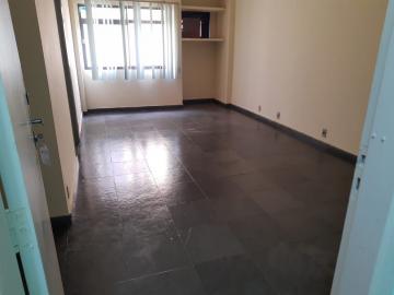 Sala com 30 m² - venda por R$ 43.000 ou aluguel por R$ 500/mês no Centro de Mococa/SP.