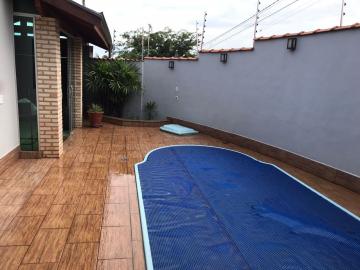 Alugar Casa / Padrão em Mococa. apenas R$ 320.000,00