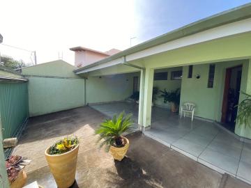 Casa com 3 dormitórios à venda por R$ 480.000 - Jardim Santa Cecília - Mococa/SPtoda adaptada para receber energia solar