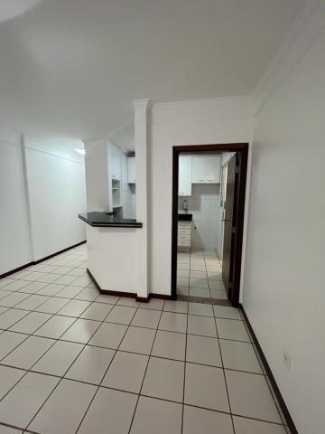 Alugar Apartamento / Padrão em Ribeirão Preto. apenas R$ 1.700,00