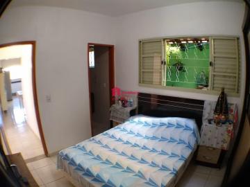 Casa com 02 dormitórios - Núcleo Habitacional Nenê Pereira Lima - Mococa/SP