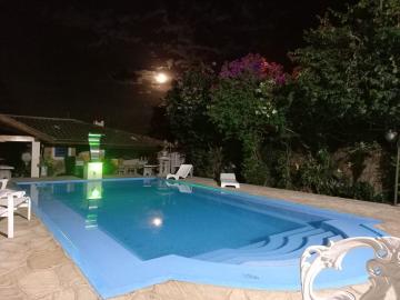 Alugar Casa / Padrão em Mococa. apenas R$ 1.500.000,00