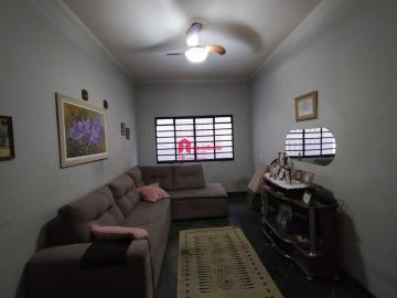 imagem 4 - Sobrado à venda com 555 m² por R$ 900.000 na Rua Coronel José Pereira Lima no Centro de Mococa/SP. imagem 4 - Sobrado à venda com 555 m² por R$ 900.000 na Rua Coronel José Pereira Lima no Centro de Mococa/SP.