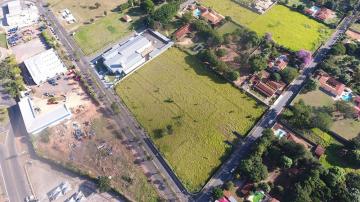 Terreno à venda com 18.000 m² por R$ 10.000.000, são 03 lotes juntos no Jardim Lavínia em Mococa/SP.