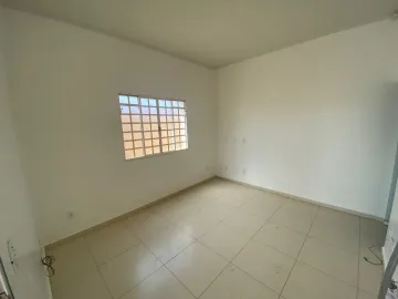 Alugar Casa / Padrão em Mococa. apenas R$ 1.450,00