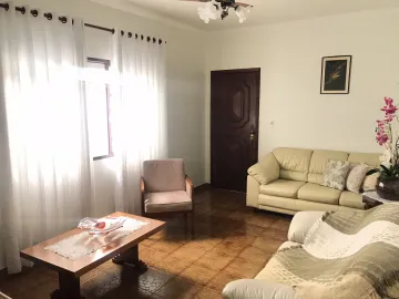 Alugar Casa / Padrão em Mococa. apenas R$ 650.000,00