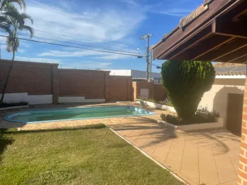 Casa com 3 dormitórios para venda e locação na Vila Quintino - Mococa/SP