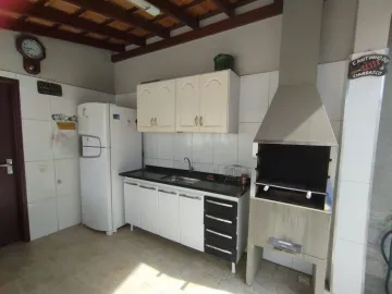 Casa à venda, 03 dormitórios, 01 suíte, 02 vagas, Vila Carvalho - Mococa (SP).