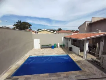 Alugar Casa / Padrão em Mococa. apenas R$ 1.100.000,00