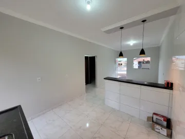 Casa à venda, 02 dormtórios, 2 vagas, Jardim Botânico - Mococa (SP).