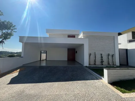 Casa à venda, 04 suítes, 06 vagas, Jardim da Paineira - Mococa (SP).