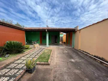 Casa à venda, 03 dormitórios, 01 suíte, 03 vagas, Jardim José Justi - Mococa (SP).