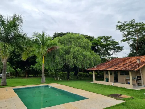 Chácara à venda, 01 dormitório, 04 vagas - 1500 m² de área, Chácara São Benedito.