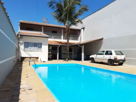 Casa à venda, 03 dormitórios, 03 vagas, Jardim São José - Mococa (SP).
