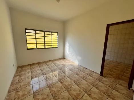 Casa à venda, 03 dormitórios, 01 suíte, 03 vagas, Jardim Santa Maria - Mococa (SP).