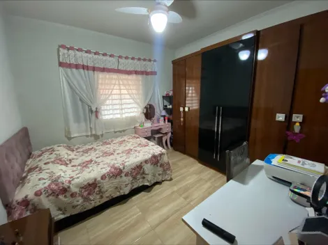 Casa com 3 dormitorios para venda no Jardim Nenê Pereira Lima em Mococa/SP