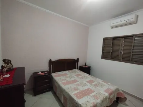 Casa à venda, 03 dormitórios, 01 suíte, 02 vagas, Jardim das Figueiras - Mococa (SP).