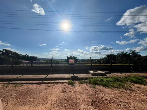 Terreno à venda na Chácaras Palmeirinha em Mococa (SP).