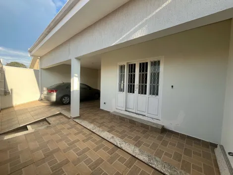 Alugar Casa / Padrão em Mococa. apenas R$ 580.000,00