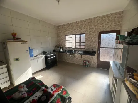 Casa à venda, 02 dormitórios, 01 suíte, 04 vagas, Portal da Cidade - Mococa (SP).