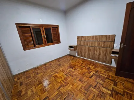 imagem 5 - Casa à venda e locação, 03 dormitórios, 01 suíte, 03 vagas, Centro - Mococa (SP). imagem 5 - Casa à venda e locação, 03 dormitórios, 01 suíte, 03 vagas, Centro - Mococa (SP).