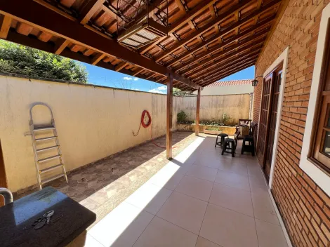 imagem 2 - casa a venda com 3 dormitórios, sendo 1 suíte, no bairro São Domingos em Mococa(SP) imagem 2 - casa a venda com 3 dormitórios, sendo 1 suíte, no bairro São Domingos em Mococa(SP)